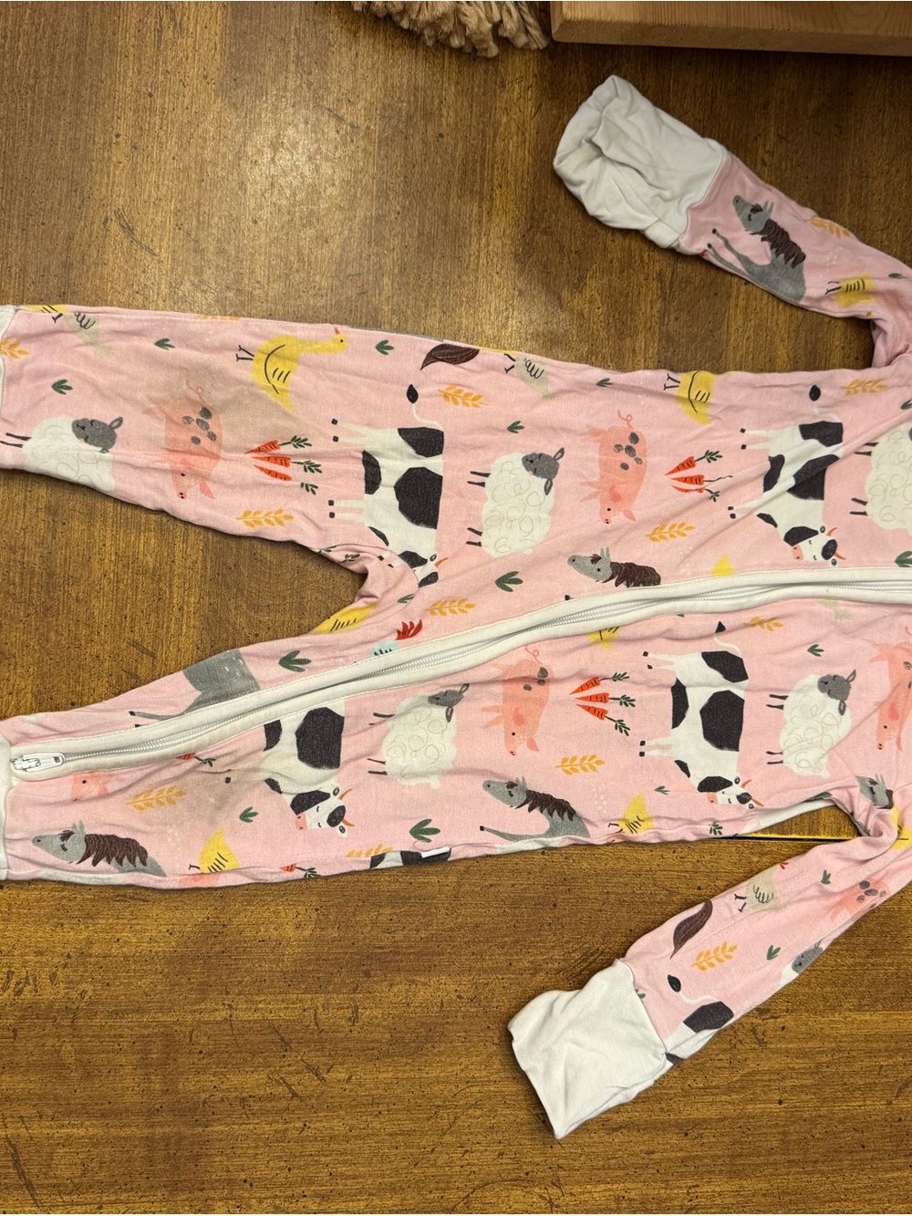 Lot of 6 Little Sleepies zippy pajamas